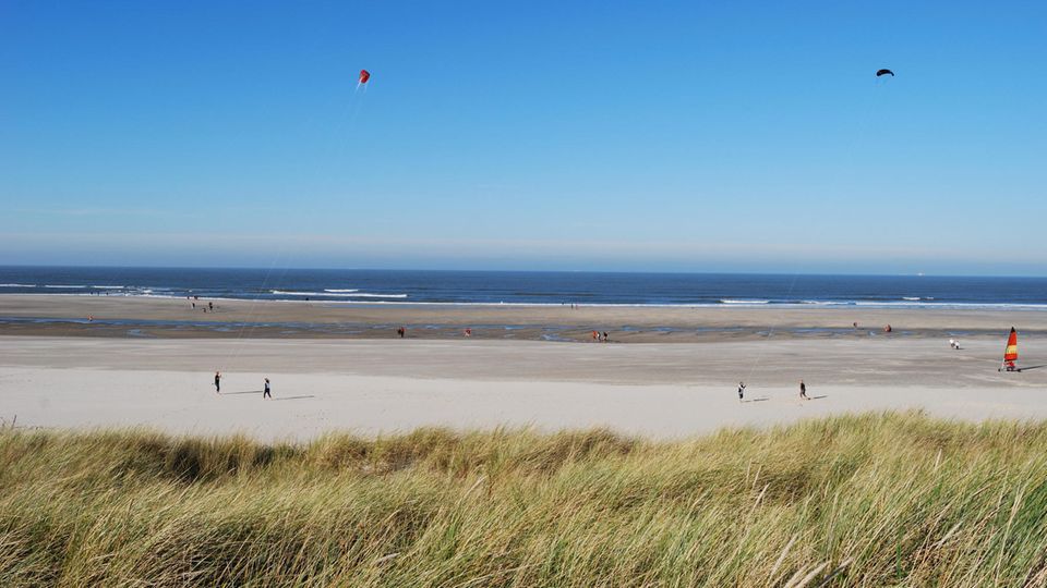 Drachensteigen an der Nordsee