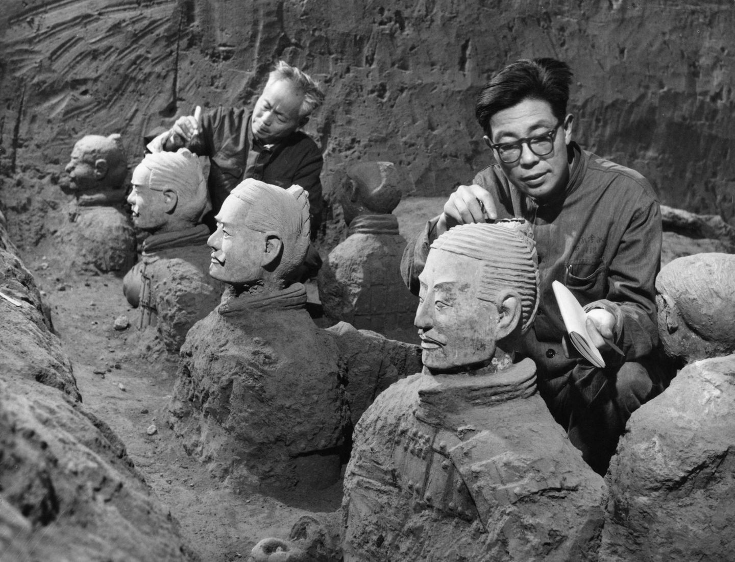 Archäologen graben die Terrakotta-Armee aus