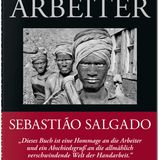 Dieses Buch ist eine Neuauflage von Sebastião Salgados Fotobuch-Klassiker "Arbeiter: Zur Archäologie des Industriezeitalters". Es zeigt auf 400 großformatigen Seiten die beeindruckende Schönheit von Salgados Werk. Den einleitenden Text hat der Fotograf selbst geschrieben, er erläutert perfekt seine fotografische Ikonografie.   Das Buch ist im Taschen-Verlag erschienen, wiegt 2,85 Kilogramm und kostet 80 Euro.    