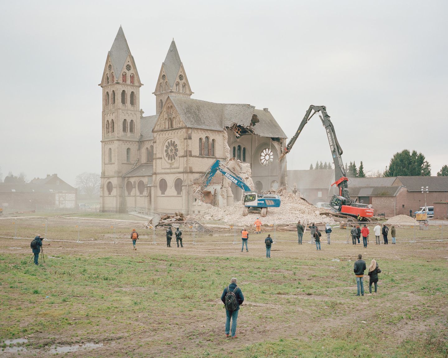No Man's Land Pfarrkirche St. Lambertus wird abgerissen