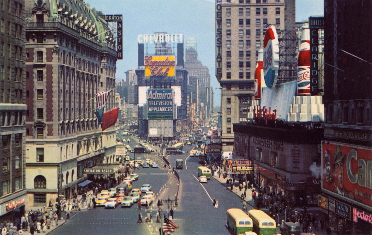 Zwischen Glanz und Verfall Times Square in den 1950er-Jahren