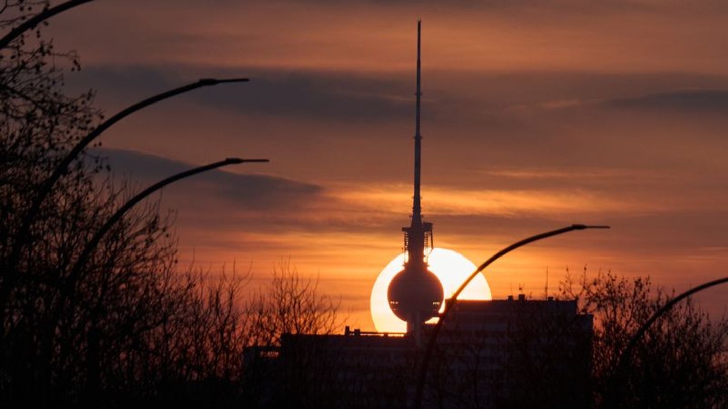 Der März war nach Daten des EU-Klimawandeldiensts Copernicus im Vergleich zu den jeweiligen Vorjahresmonaten wärmer als je zuvor