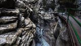 Wandernde in der Breitachklamm