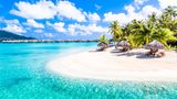 Willkommen im Paradies! Das Wasser glänzt türkisblau, der Strand ist fein und weich. Das Atoll in Französisch-Polynesien liegt nordwestlich von Tahiti, im Südpazifik. Dieses Postkartenmotiv wahrhaftig zu sehen hat allerdings seinen Preis: Bora Bora gehört zu den teuersten Reisezielen der Welt. 