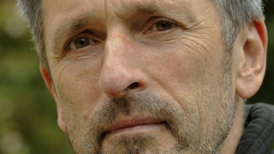 Fritz Reheis gilt als einer der geistigen Väter des Konzepts der Entschleunigung. Der promovierte Soziologe und habilitierte Erziehungswissenschaftler ist Autor viel beachteter Bücher wie "Entschleunigung: Abschied vom Turbokapitalismus", "Die Kreativität der Langsamkeit" und "Erhalten und Erneuern"