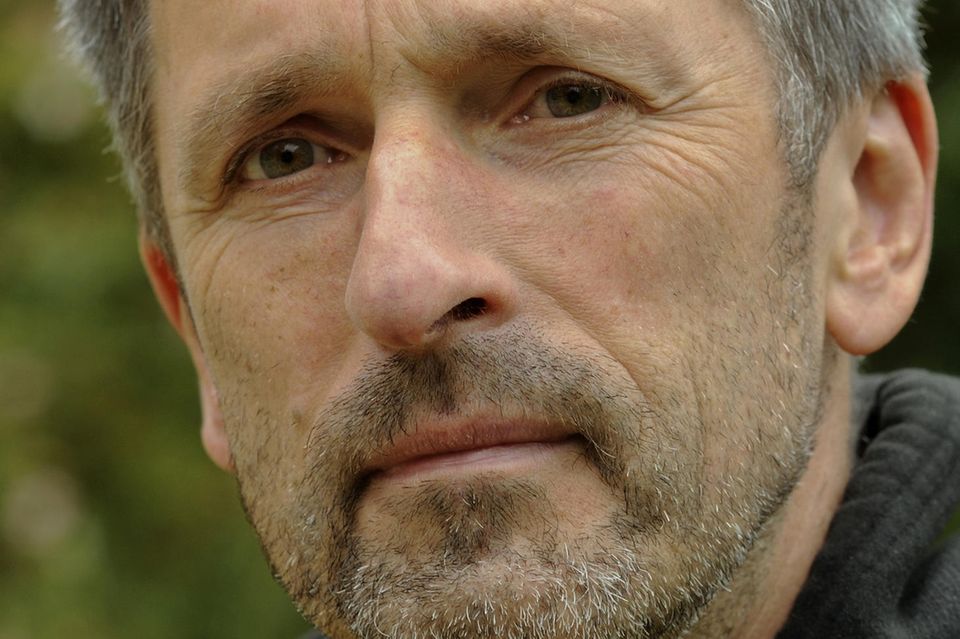 Fritz Reheis gilt als einer der geistigen Väter des Konzepts der Entschleunigung. Der promovierte Soziologe und habilitierte Erziehungswissenschaftler ist Autor viel beachteter Bücher wie "Entschleunigung: Abschied vom Turbokapitalismus", "Die Kreativität der Langsamkeit" und "Erhalten und Erneuern"