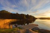 Der Park im südfünischen Inselmeer im mittleren und südlichen Teil Dänemarks ist bekannt für seine schönen, hügeligen Landschaften, üppigen Felder und einige der besten Segelgewässer der Welt. Der Südfünische Archipel umfasst 55 Inseln. Jede ist durch ihre eigene Tradition und Kultur einzigartig, auch wenn sie durch die gemeinsame Geschichte des Region verbunden sind.