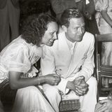 Josef Goebbels im Gespräch mit Lida Baarova, während einer Party