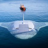 Eine Unterwasserdrohne nach Vorbild eines Mantarochens. Im Februar und März absolvierte das autonome Tauchboot des Rüstungskonzerns Northrop Grumman erste Tests vor der Küste Südkaliforniens. Entwickelt wird es im Auftrag der DARPA, der Forschungsbehörde des US-Militärs. "Manta Ray wird Langzeitmissionen mit großer Reichweite in Meeresumgebungen durchführen, in die Menschen nicht vorzudringen vermögen", schreibt der Konzern. Lange Tauchgänge soll die Drohne meistern, indem sie Energie aus der Umgebung gewinnt oder im Stromsparmodus am Meeresboden ausharrt – stets mit dem Ziel, "strategische Überraschung zu erzeugen". Für den Transport über Wasser lässt sich das Monstrum zerlegen und in fünf Standardcontainern verstauen.   KW 21