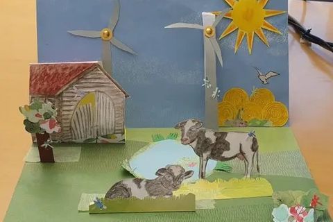 von Friederike, 9 Jahre alt   Lust auf mehr? Diese und weitere Pop-up-Landschaften könnt ihr in einer Ausstellung im Greenpeace-Gebäude in der Hongkongstraße 10 in Hamburg bewundern.