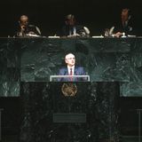 Der sowjetische Staats- und Parteichef Michail Gorbatschow vor der Vollversammlung der UN in New York.