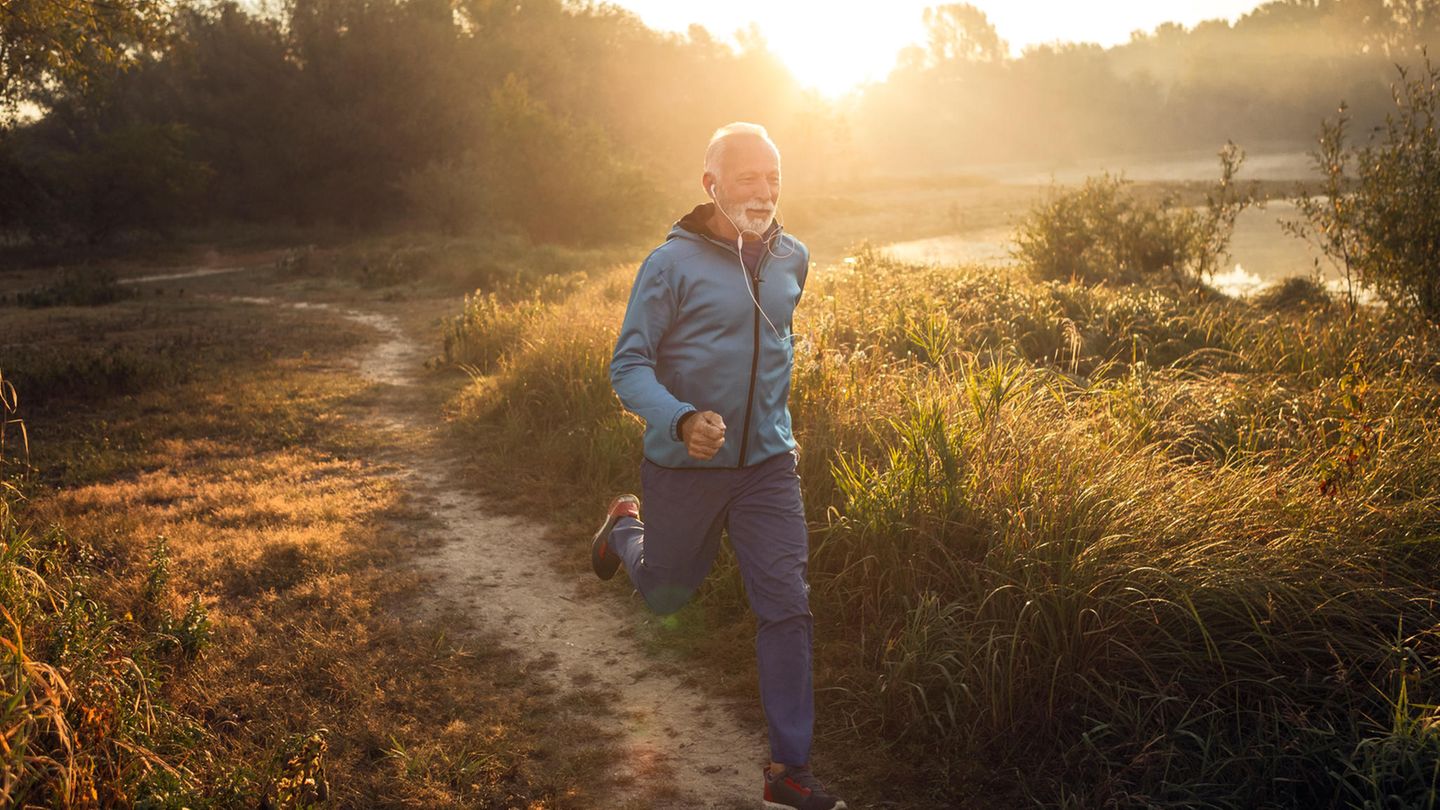 Fit nach 60: So starten Sie erfolgreich mit dem Sport und bleiben jung!