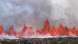 Lavafontänen auf Island