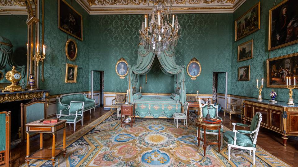 Schlafzimmer von Madame de Ville-d'Avray im Hotel de la Marine in Paris