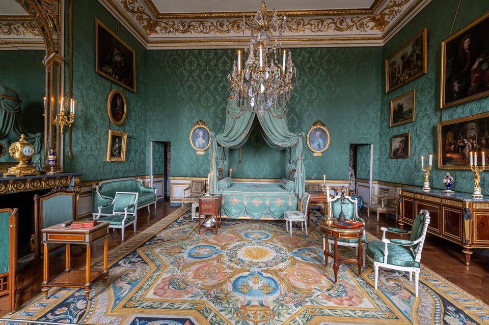 Schlafzimmer von Madame de Ville-d'Avray im Hotel de la Marine in Paris