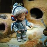 Szenenbild mit Sandmännchen im Astronautenanzug