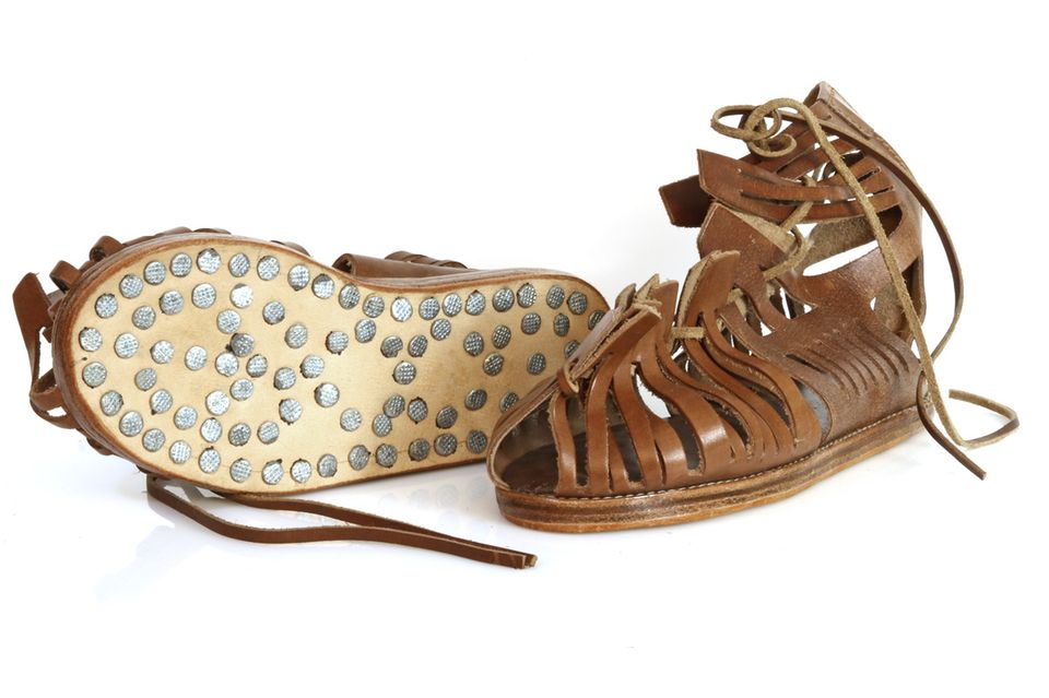 So könnte der genagelte "Stollenschuh", dessen Überreste nun in Bayern gefunden wurden, ausgesehen haben 1.5006