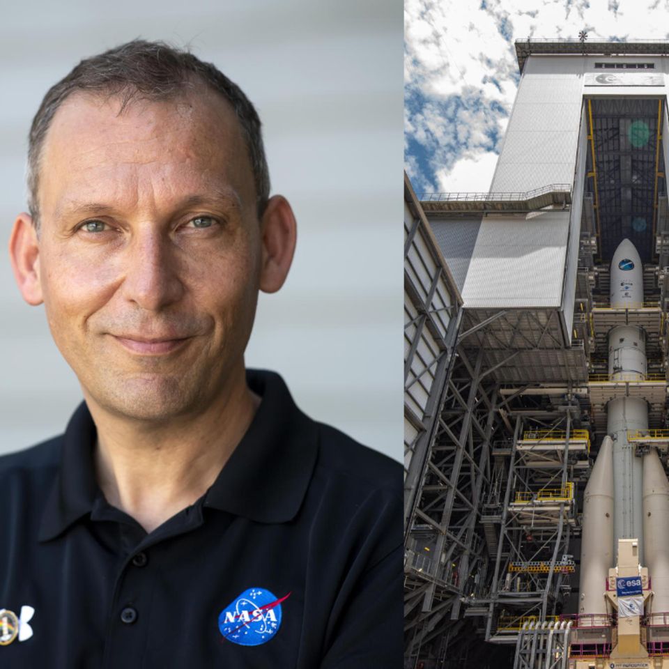 Raumfahrtmanager Thomas Zurbuchen und die voll montierte Rakete Ariane 6