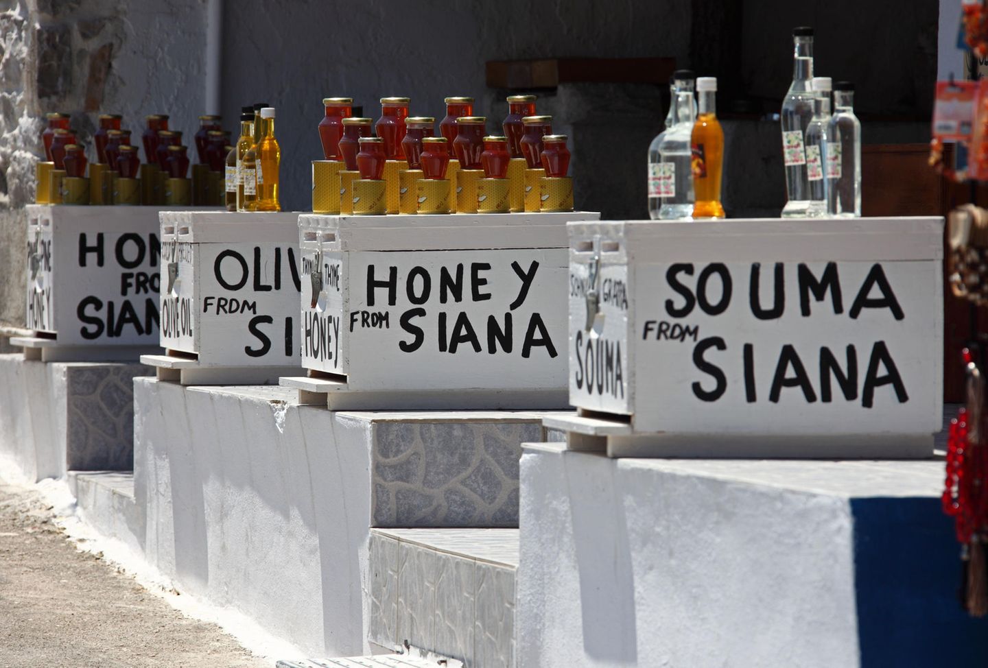 Souvenir Shop in Siana mit typischem Honig