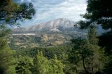 Blick auf den Mount Attavyros von Emponas