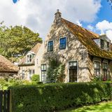 Kommandeurshäuser im Ameland