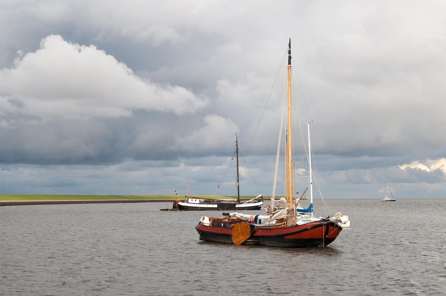 Boot auf dem Meer von Ameland Niederlande