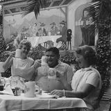 Deutsche Touristen in einem Lokal