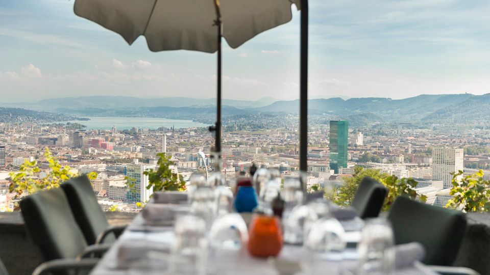 Restaurant Die Waid mit Ausblick auf Zürich Restaurant Die Waid mit Ausblick auf Zürich