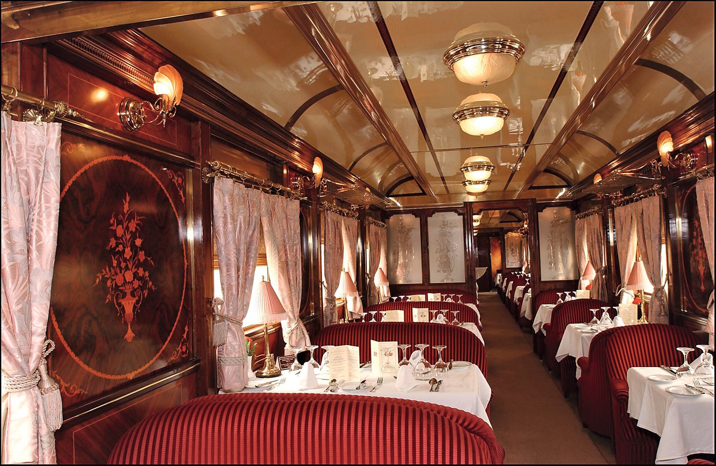 Der Speisewagen des Tren Al Andalus