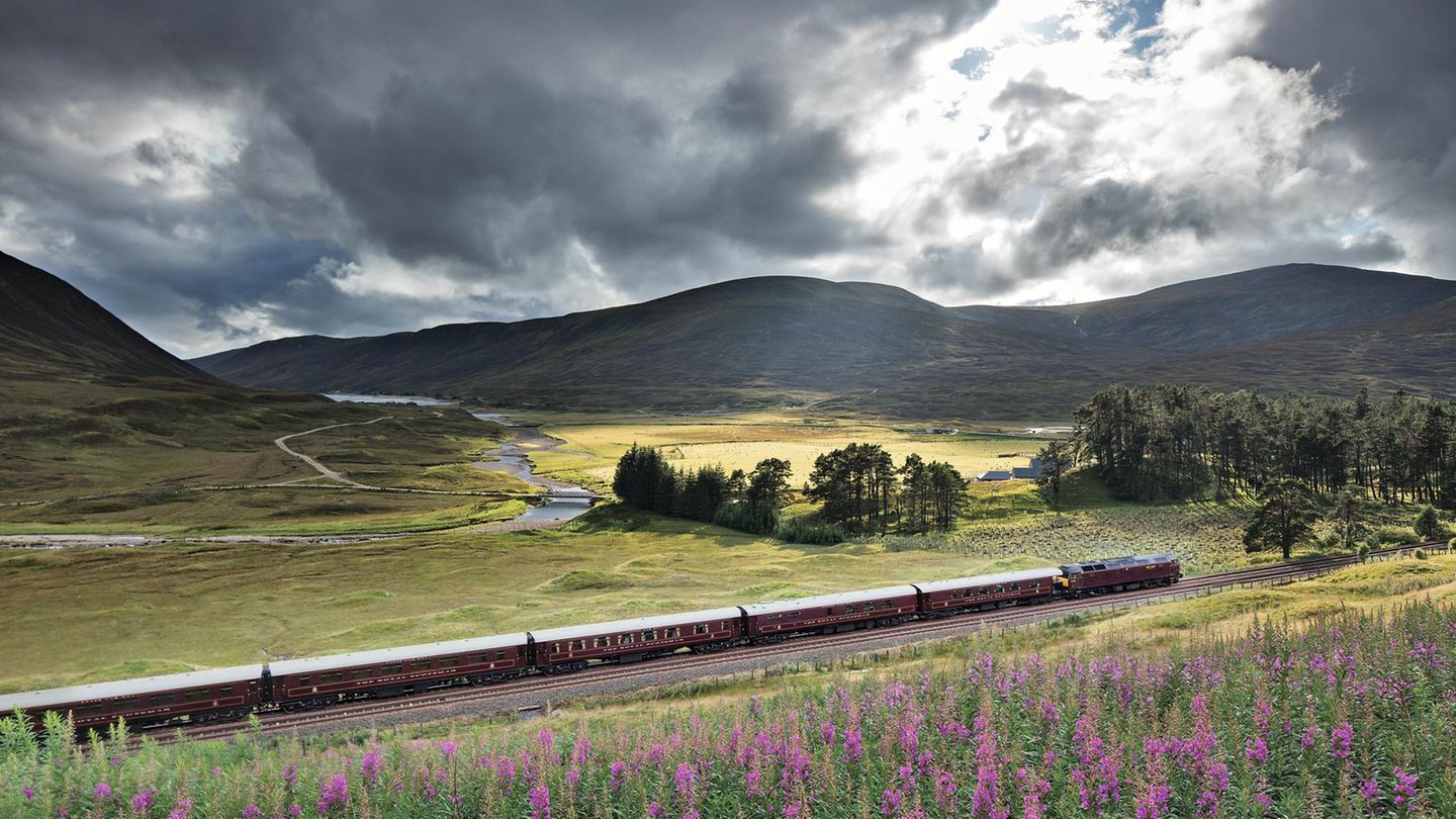 The Royal Scotsman – Schottland Außenansicht vom Royal Scotsman