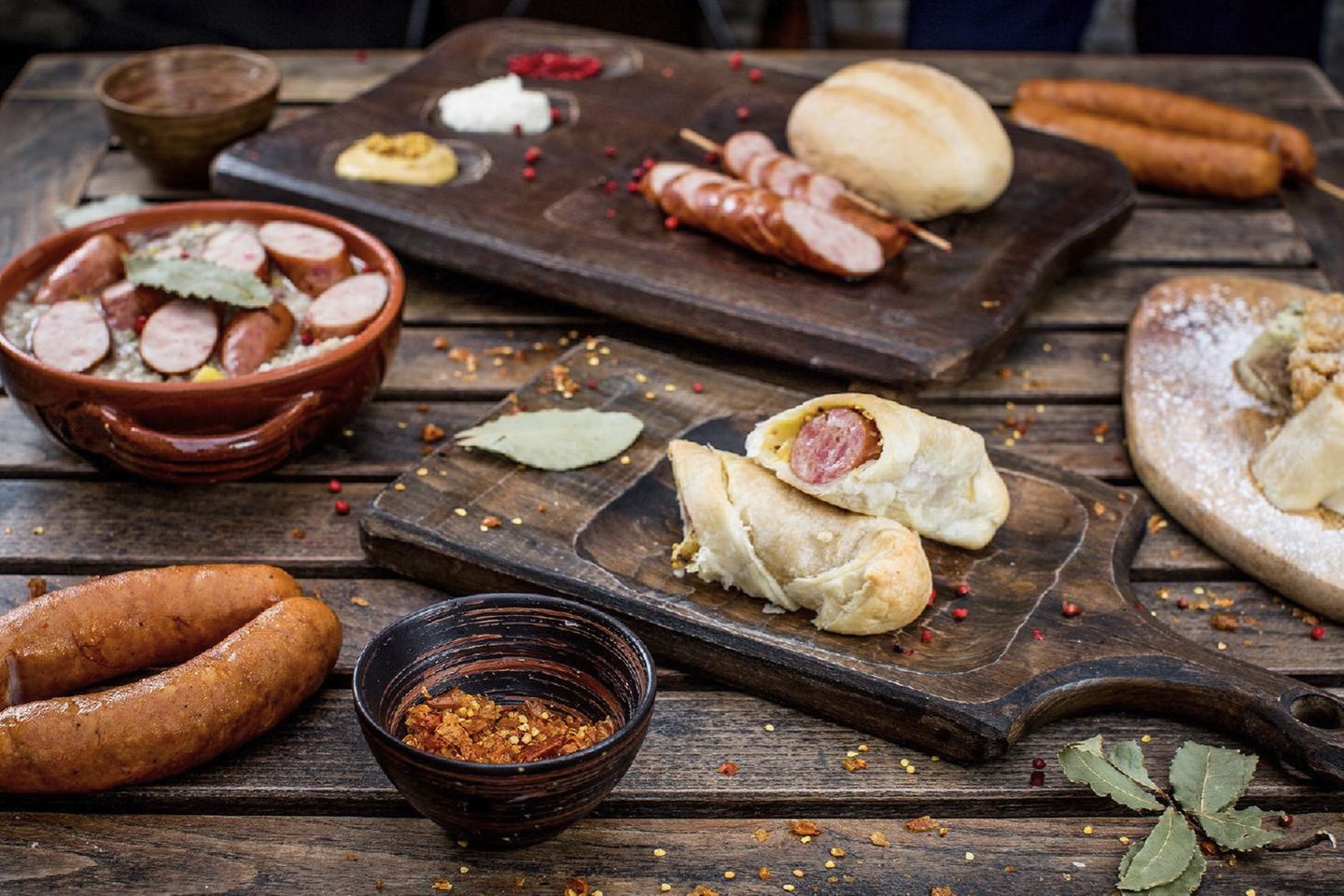 verschiedene Wurstspezialitäten