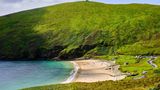 Ein Blick von oben auf den Keem Strand