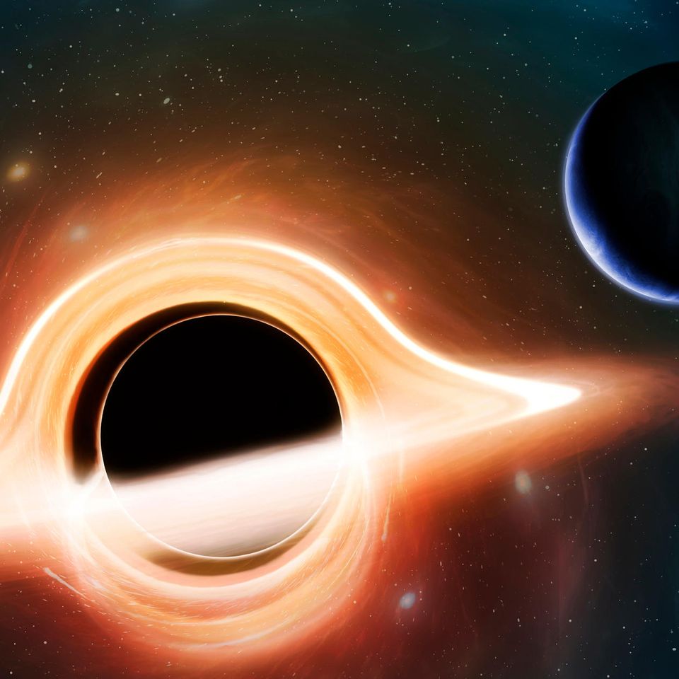 Schwere Schwarze Löcher sammeln um sich einen Ring aus Staub an, der sich erhitzt und leuchtet, wie in der Illustration dargestellt. Das nun vorgestellte Szenario geht von einem kleinen Schwarzen Loch aus: Dieses sendet Licht in Form von Hawking-Strahlung aus und könnte so einen nahen Planeten erwärmen