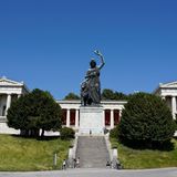 Bronzestatue  Bavaria