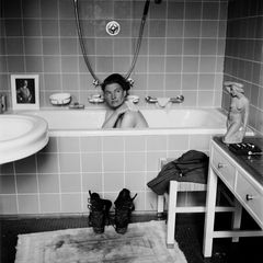 Lee Miller in Badewanne