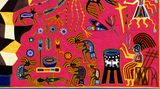 In vielen indigenen Kulturen Amerikas spielen psychoaktive Substanzen eine wichtige Rolle für Mythen und Rituale. Etwa der Peyote-Kaktus, der im Norden Mexikos und im Süden der USA wächst. Er löst nicht nur Übelkeit und Erbrechen, sondern dank des Wirkstoffs Meskalin auch spektakuläre Visionen aus. Tutukila Carrillo Sandoval, Schöpfer dieses Bildes, gehört dem Volk der Wixárika an. Takutsi (unten rechts) – eines jener Geisterwesen, die einst die Welt schufen – wird darauf vom kannibalischen Stamm der Hewixi verraten. Doch Takutsi verhext ihre Verfolger und verschafft den Pilgern ihrer Gemeinschaft freies Geleit, damit sie Hirsche jagen und Peyote für ihre spirituellen Zeremonien sammeln können.     Bild mit Genehmigung: Erika Dyck, "Rausch – Eine  Kulturgeschichte der Psychedelika", Haupt Verlag