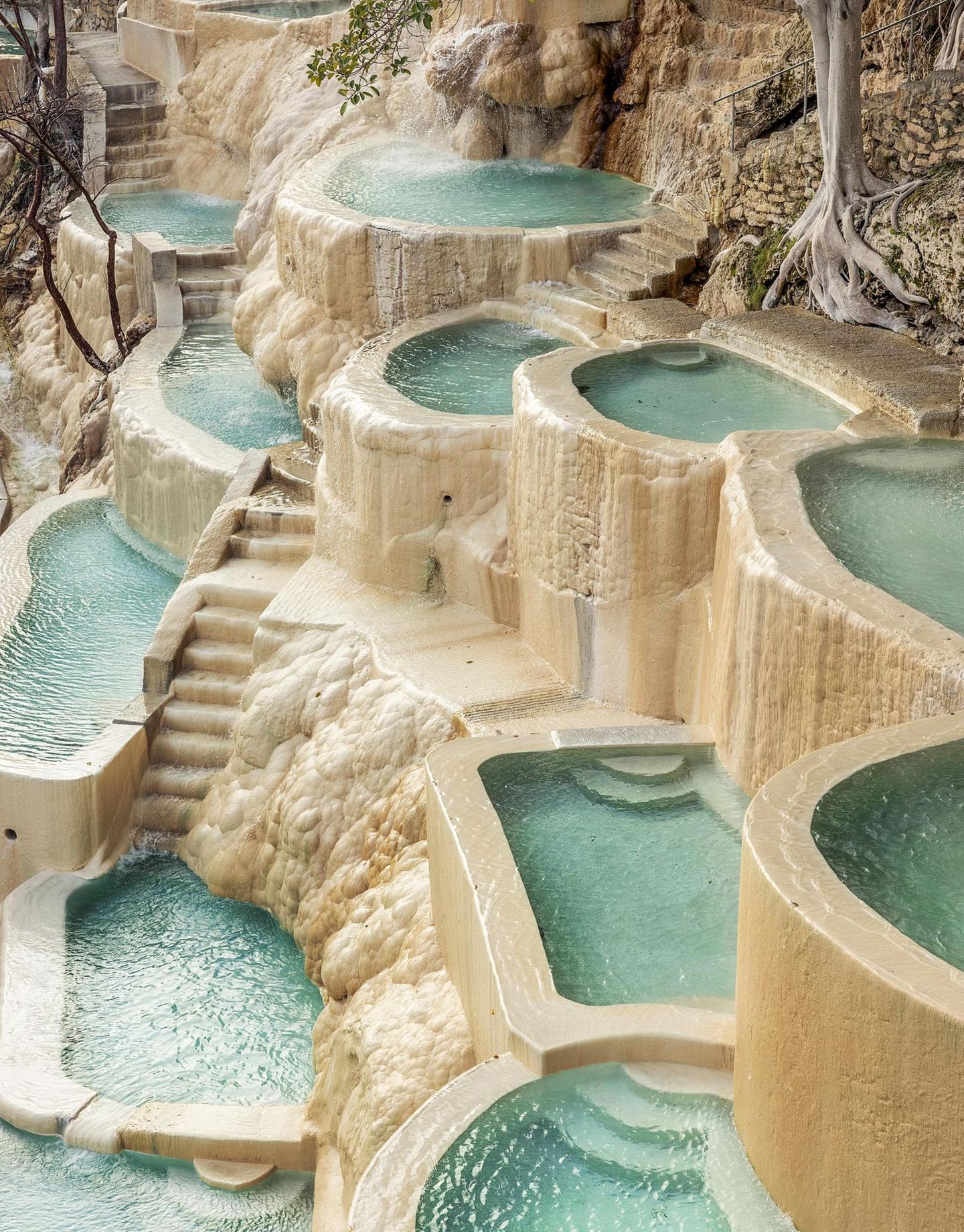 Künstliche Badewannen in Grutas Tolantongo, Mexiko