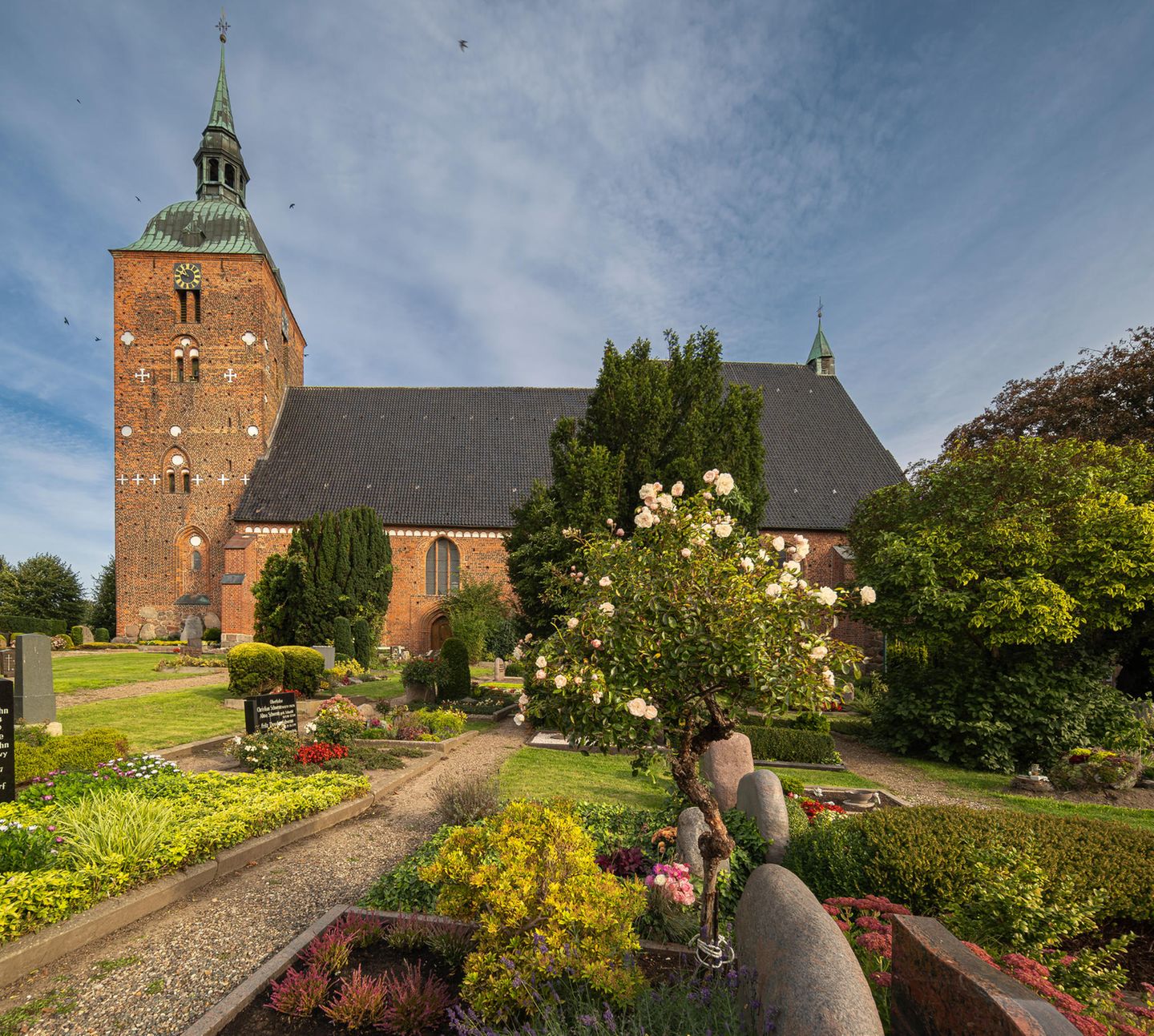 St. Nikolai Kirche: 800 Jahre alte Schönheit Kirche St. Nikolai in Burg auf der Insel Fehmarn
