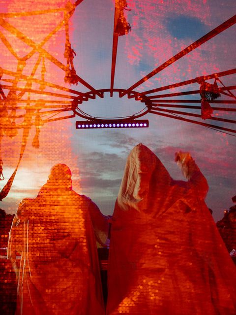 Wo einst Schiffe schaukelten, ist heute Wüste. "Der traurigste Ort der Welt für ein Festival", sagen die Veranstalter – doch nur hier kann man die Katastrophe verstehen, nur hier kann man sie fühlen