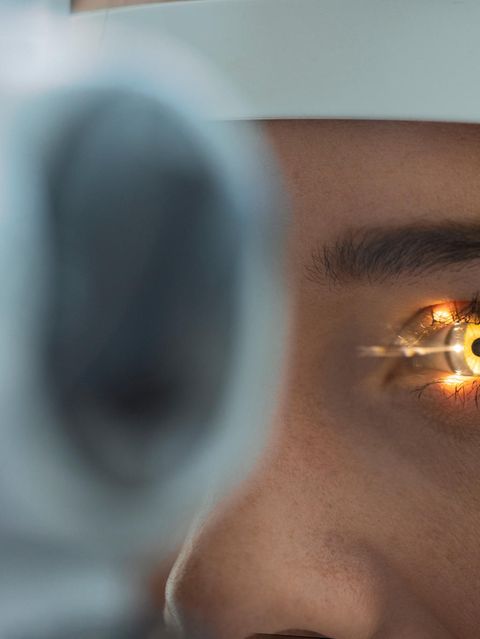 Nachaufnahme einer Augenunterschung