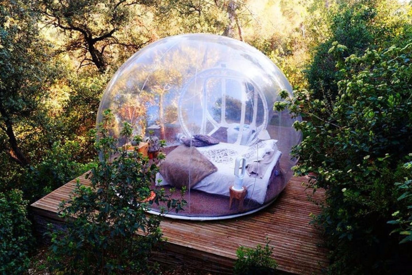 Attrap Reves Bubble Hotel
