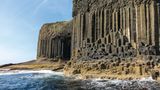Basaltsäulen der Insel Staffa