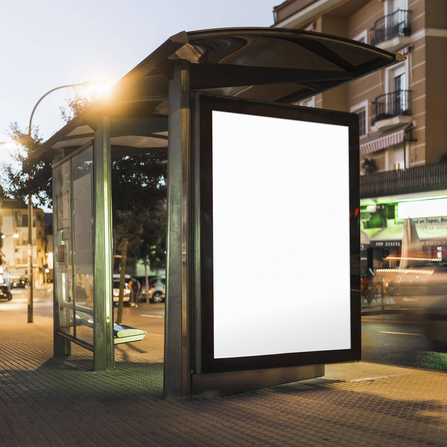 Neu: Jetzt auch ohne Werbung! Den Haag verbietet als erste Kommune weltweit Werbung für klimaschädliche Produkte im öffentlichen Raum