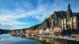Blick auf die malerische Stadt Dinant. Belgien