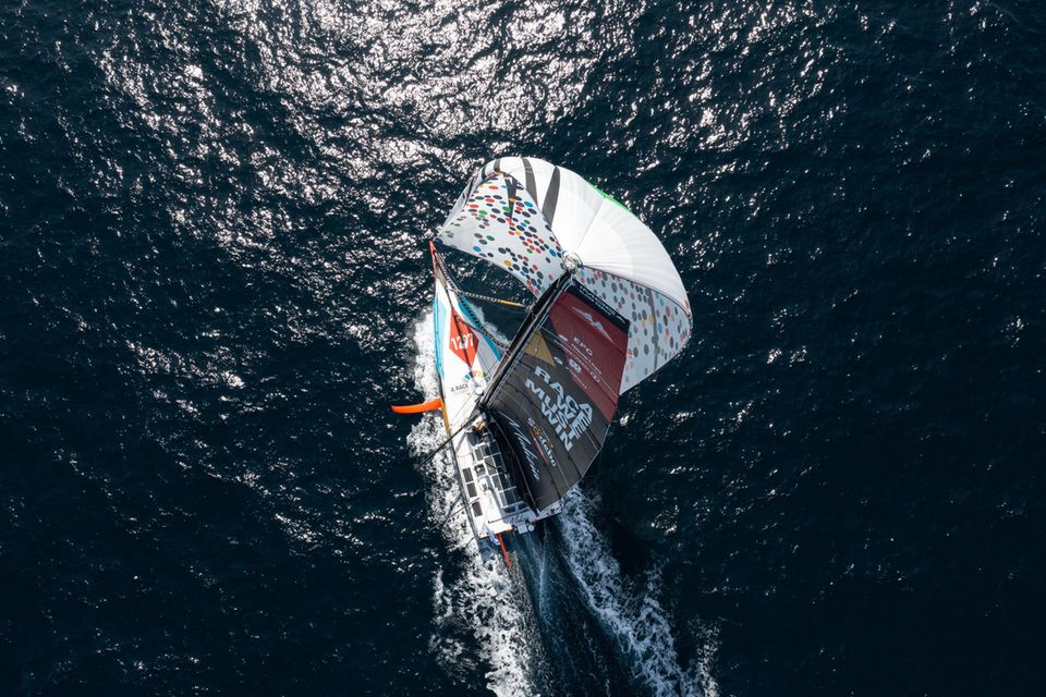 Mit dem Wind um die Welt: Bei der diesjährigen Vendée Globe-Regatta helfen 25 Teilnehmende auch der Forschung - unter anderem Boris Herrmann mit seiner Yacht "Malizia Seaexplorer"  
