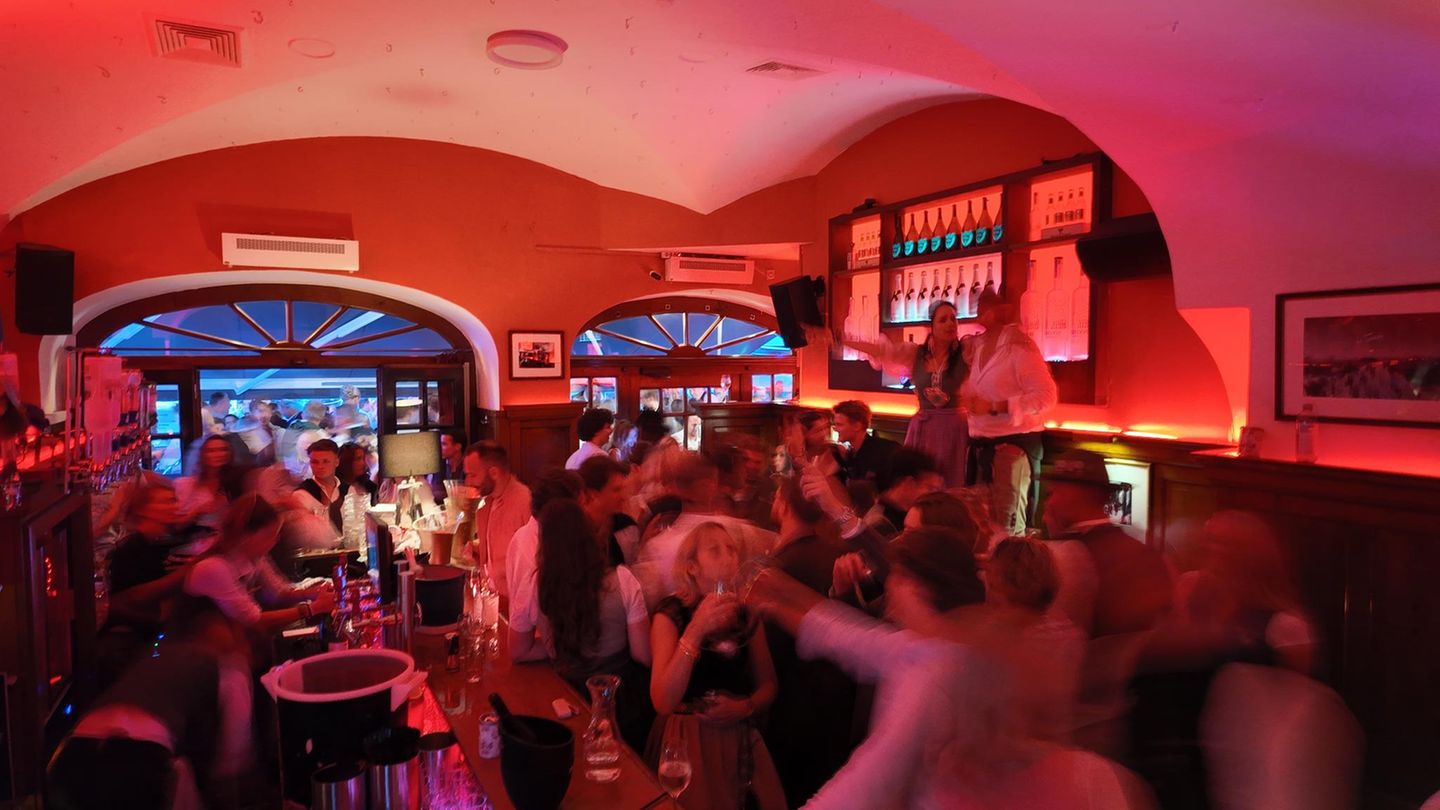 Altes Gewölbe mit Bar