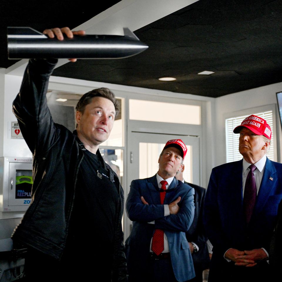 Mit Donald Trump wird wohl auch Elon Musk ein Teil der neuen US-Regierung. Den Einfluss wird er vermutlich zugunsten seiner Firmen nutzen. Das Kräfteverhältnis zwischen der Weltraumbehörde NASA und Musks Firma SpaceX könnte sich verschieben