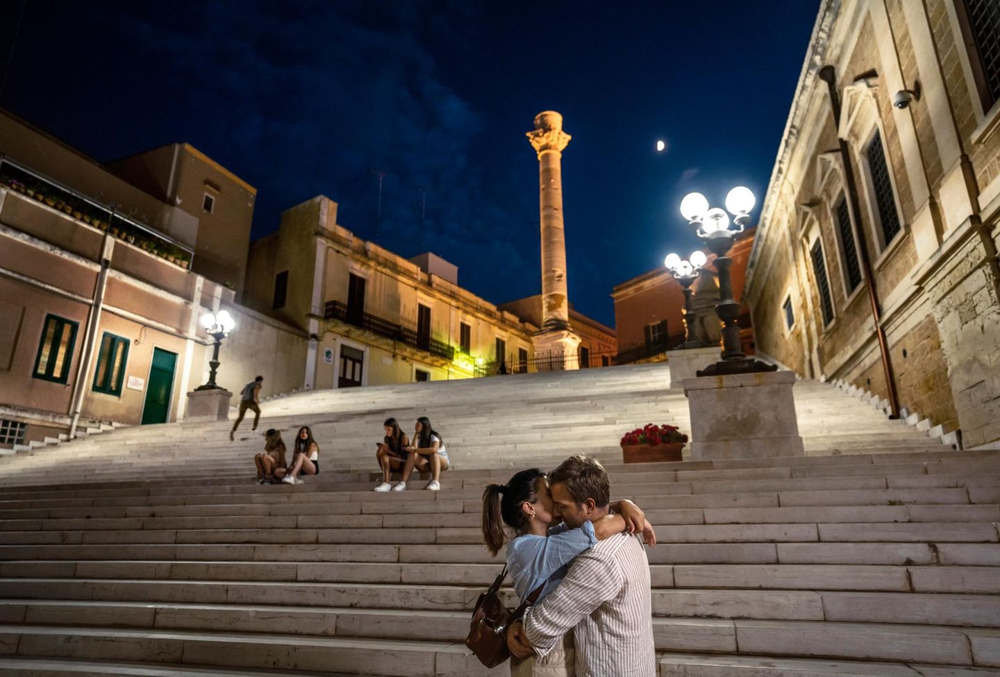 Säule oberhalb der Freitreppe in Brindisi