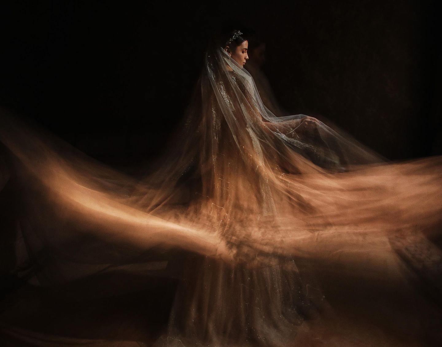 Gewinner in der Kategorie "Erleuchtet": Kemran Shiraliev Fotografie einer Braut
