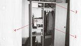 Geöffneter Schrank mit eingezeichneten Verstecken